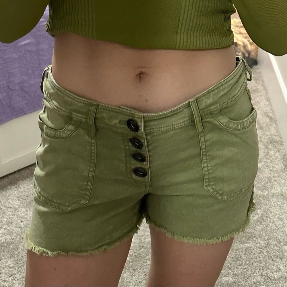 True Craft Army Green Women's Shorts